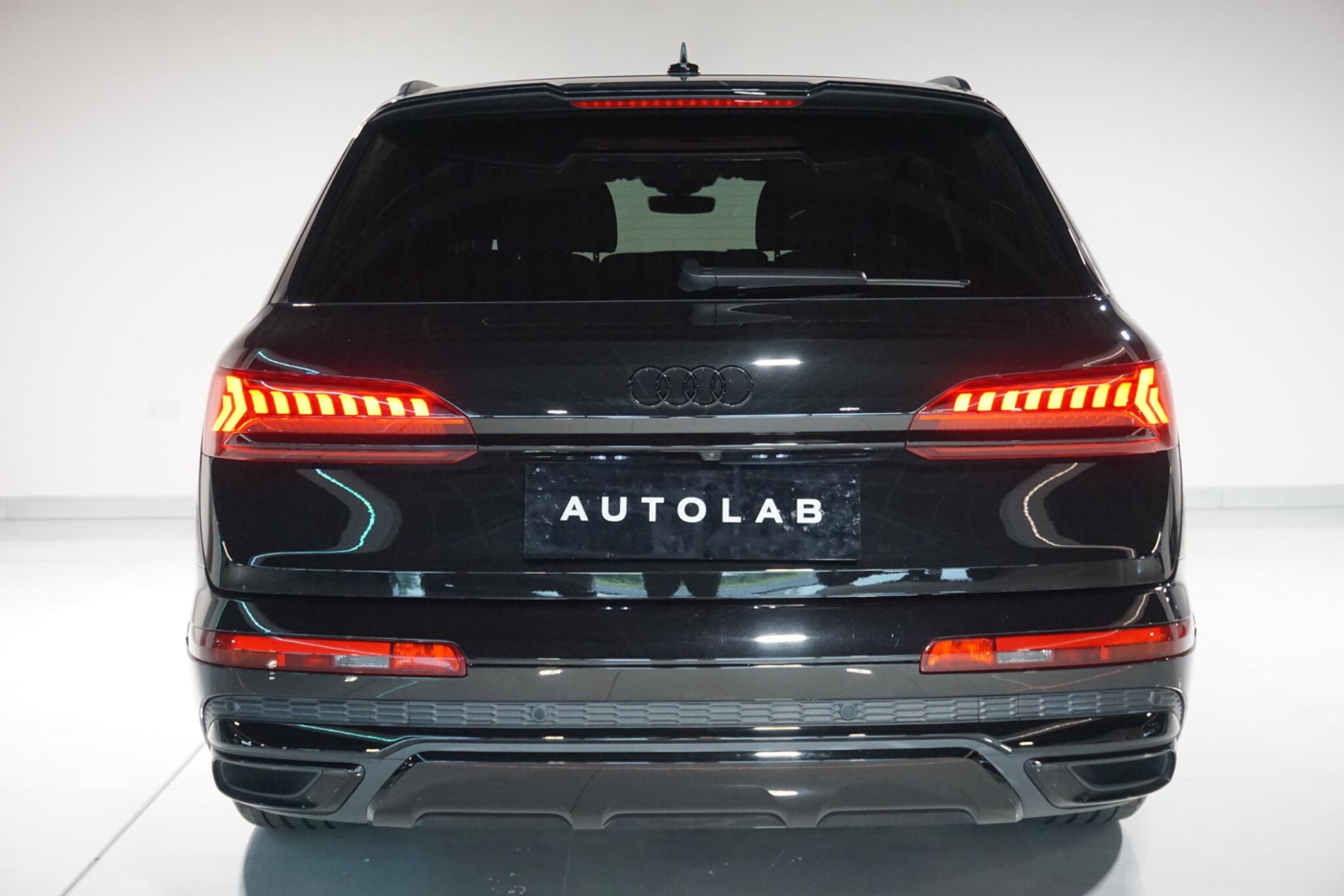 Audi Q7 3.0 TFSI V6 55 Black Edition SUV 5dr Petrol Tiptronic quattro Euro 6 (s/s) (340 ps)
